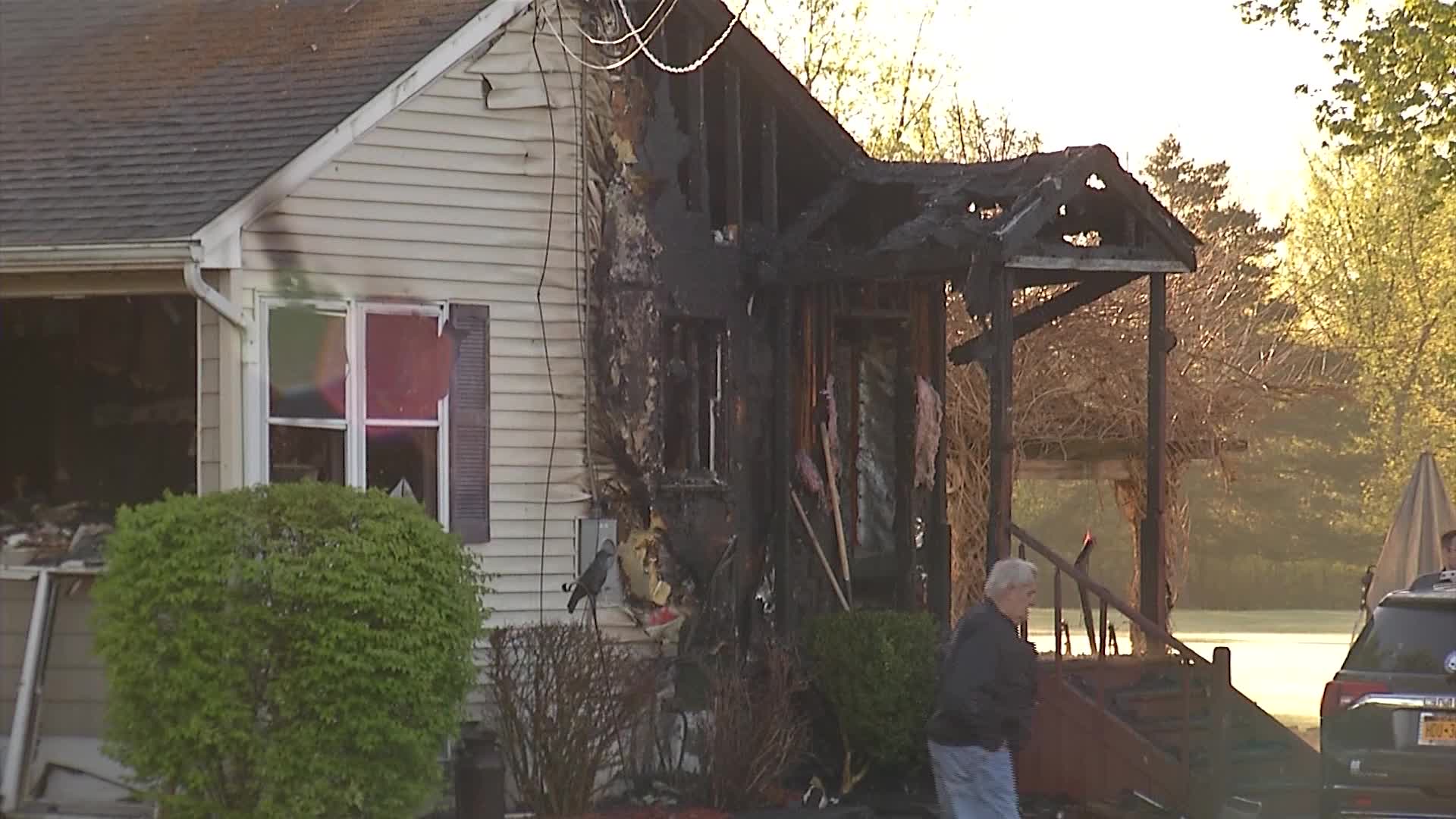 Scene of Tuesday morning fire on Millersport Highway News 4 Buffalo