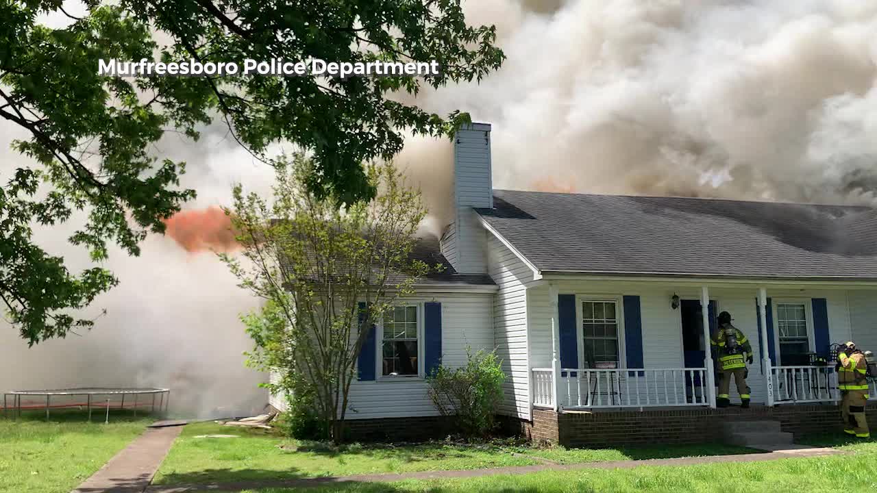 Murfreesboro police officer’s house destroyed in fire – WKRN News 2