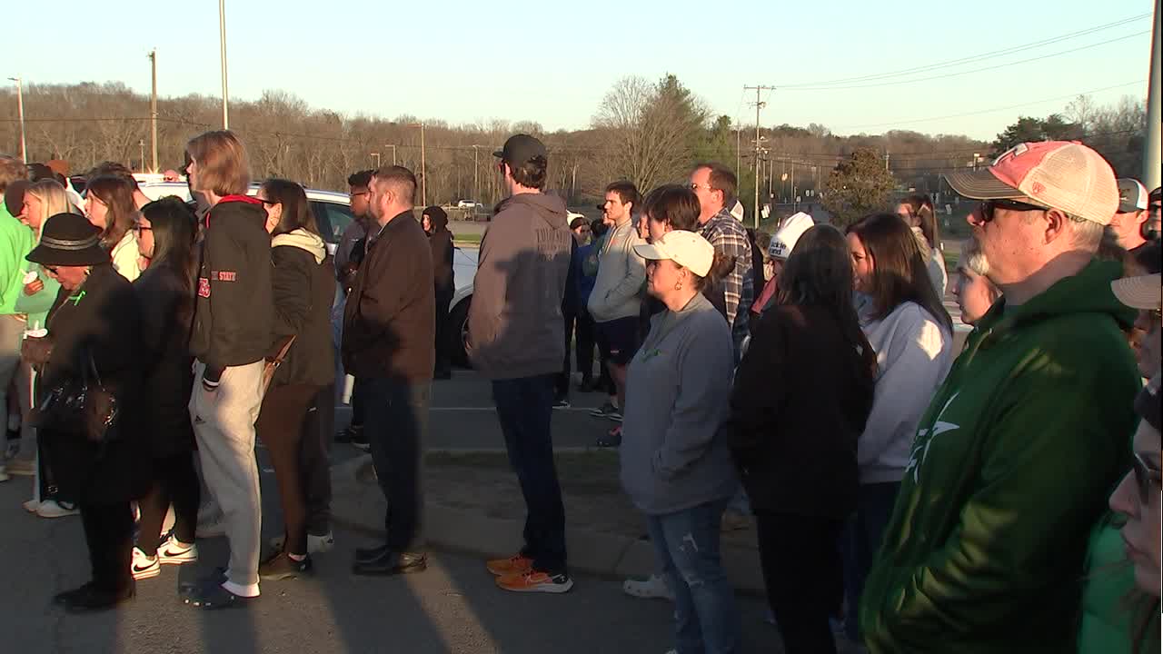 Candlelight vigil held for Sebastian Rogers nearly 2 weeks after Sumner ...