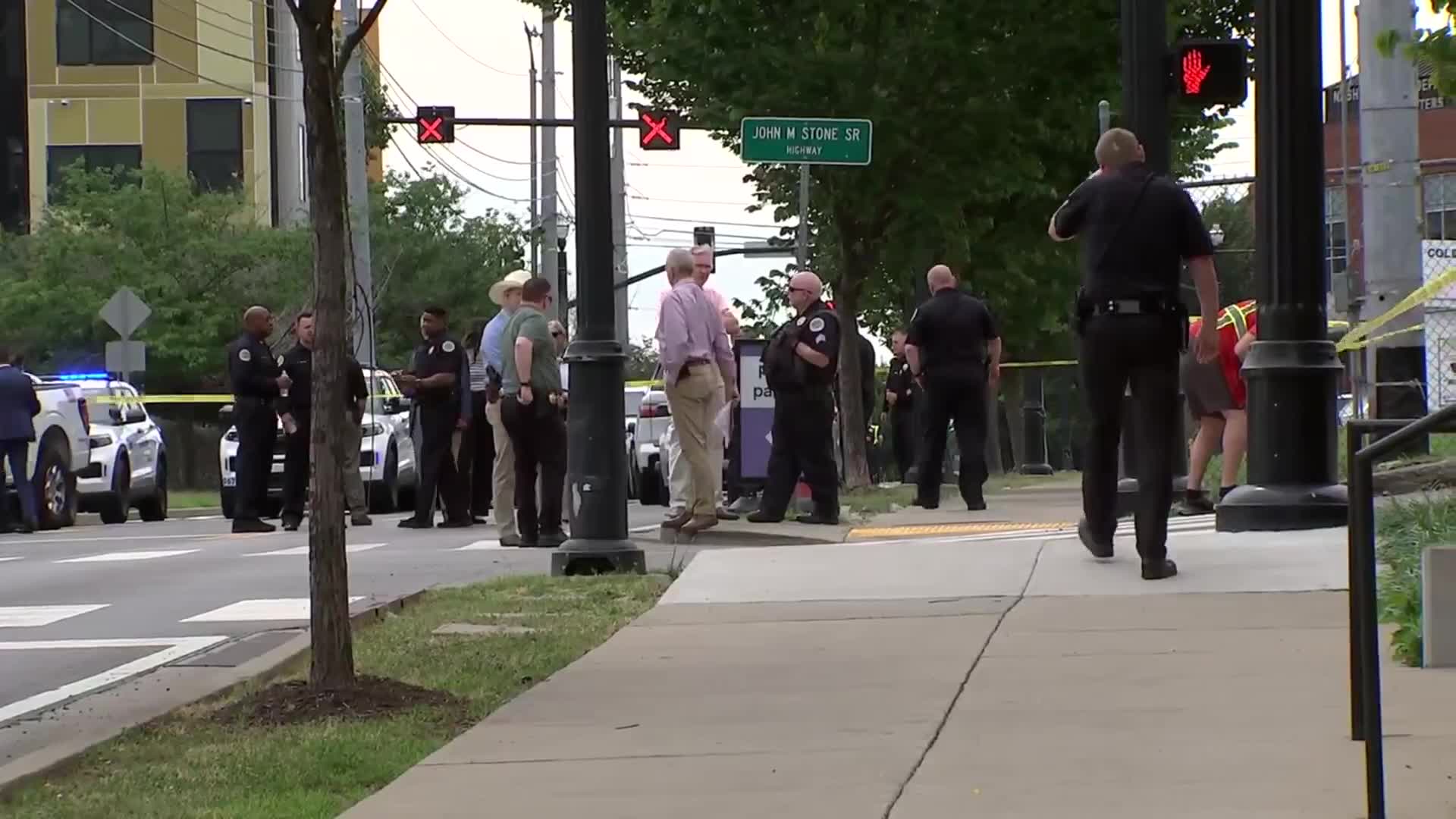 Armed man killed by Metro officer in Nashville – WKRN News 2