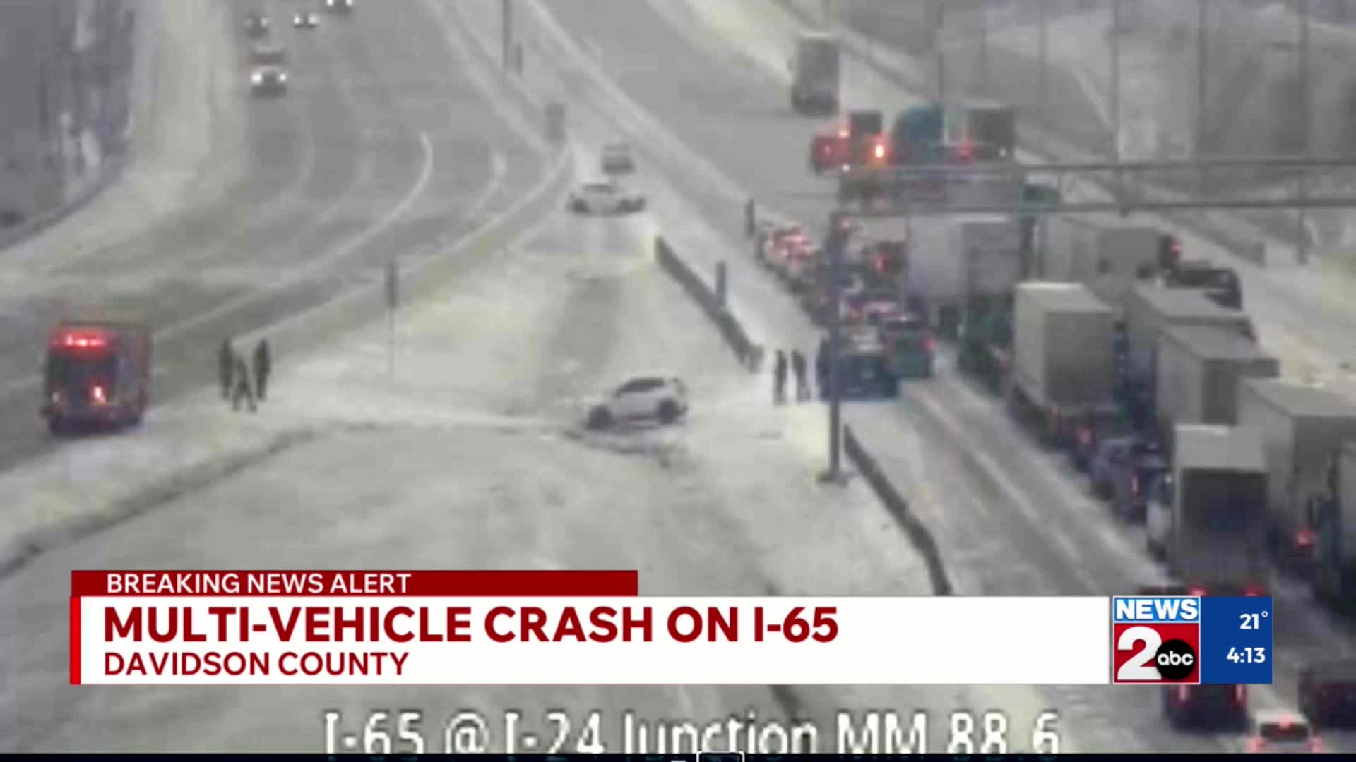 Multiple vehicles crash on Interstate 65 north of downtown Nashville ...