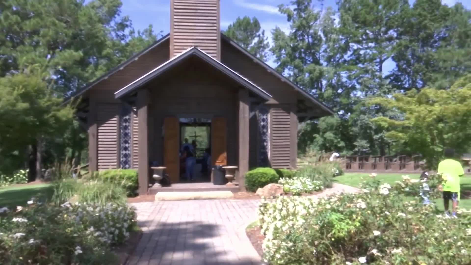 Solid Rock Baptist Church comes together to celebrate Christ and