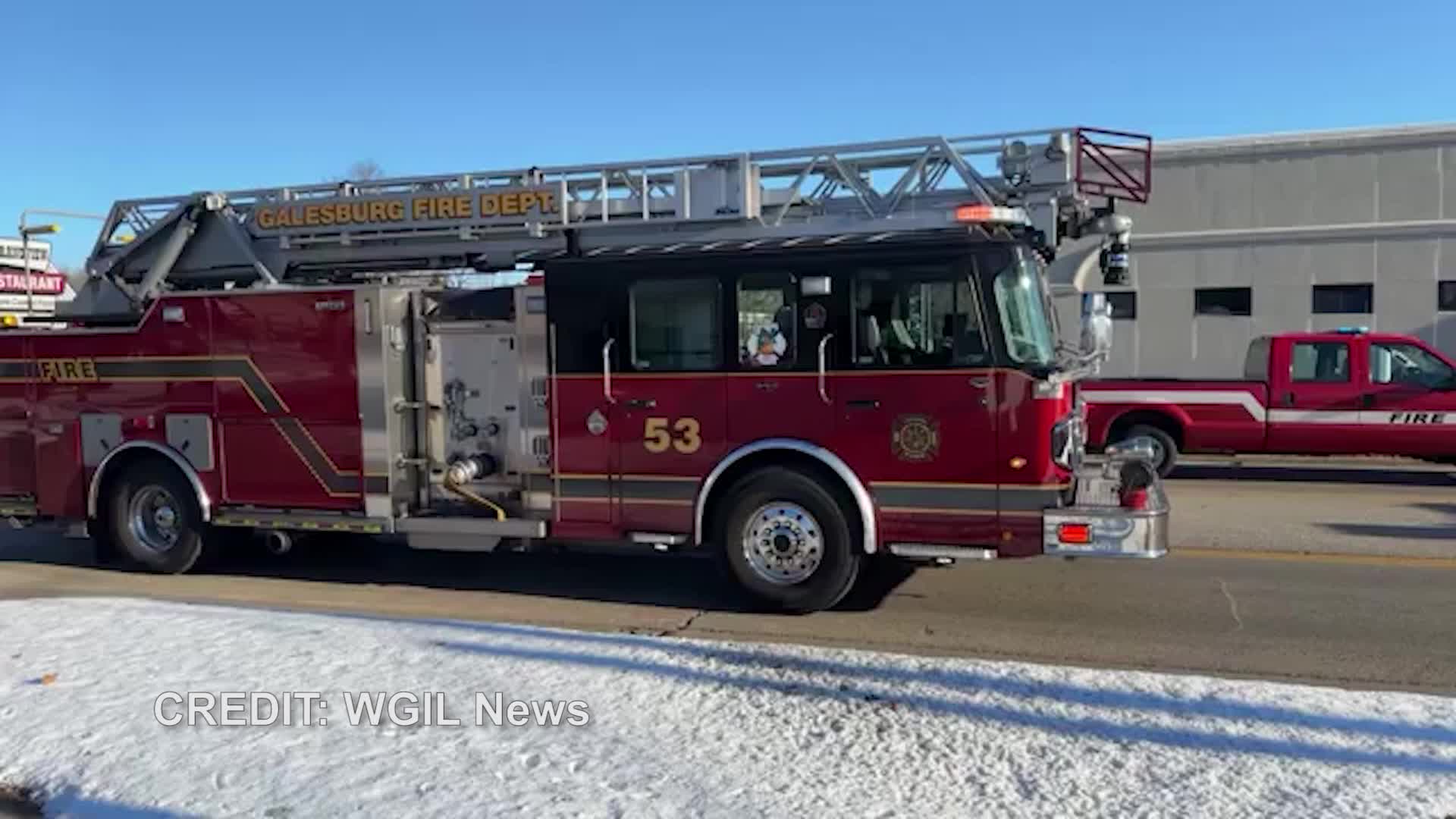 Galesburg Fire Department responds to fire at local pub