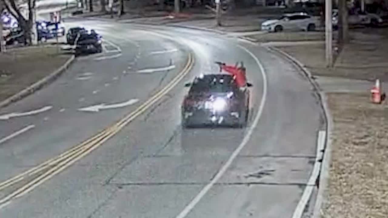 Driveby shooting in Edgewater neighborhood raising safety concerns