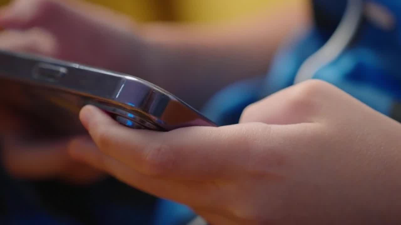 Sexploitation lawsuit filed against Roblox after Cuyahoga County boy targeted by online predator