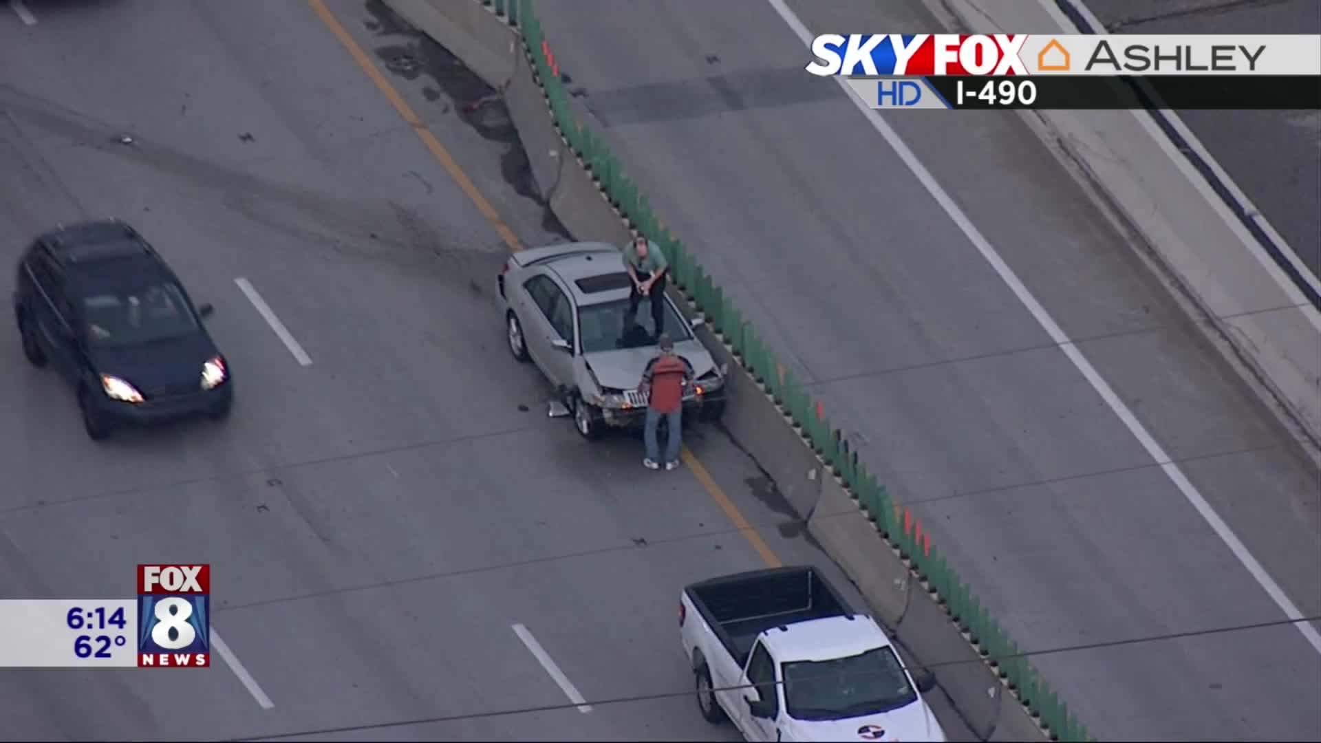 Man crawls out of sunroof after crash on I-490 – Fox 8 Cleveland WJW