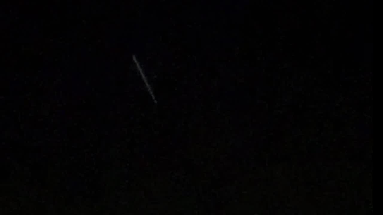 Unusual ‘string of lights’ in the sky over NE Ohio Multiple reports