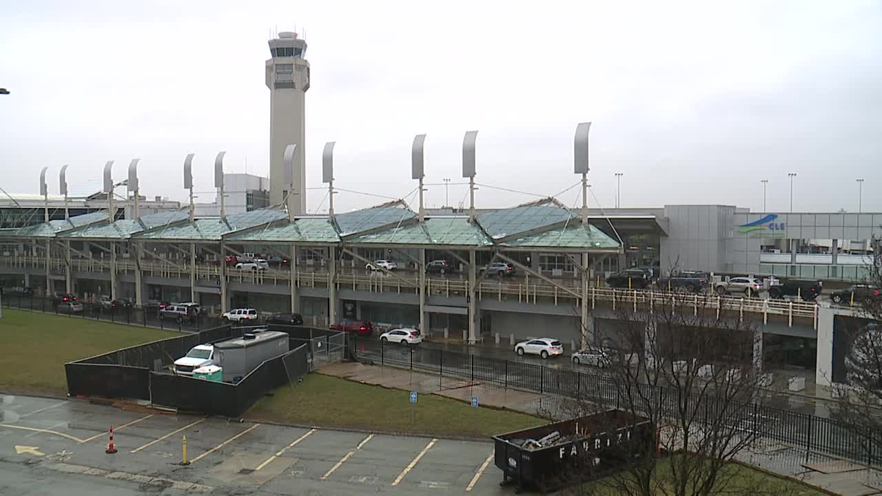 Cleveland airport parking charge exposed – Fox 8 Cleveland WJW