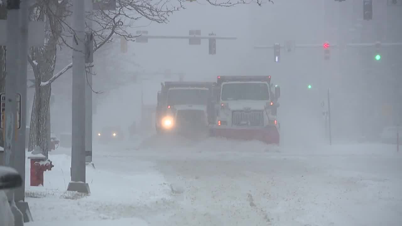 Heavy snow hits Cuyahoga County – Fox 8 Cleveland WJW
