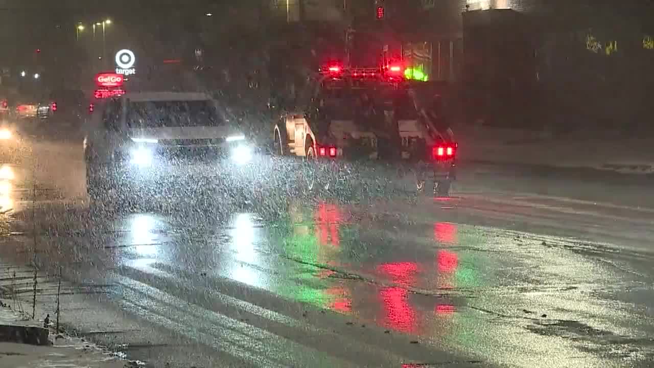 ODOT works to clear roads as ‘very tricky’ weather event hits NE Ohio ...