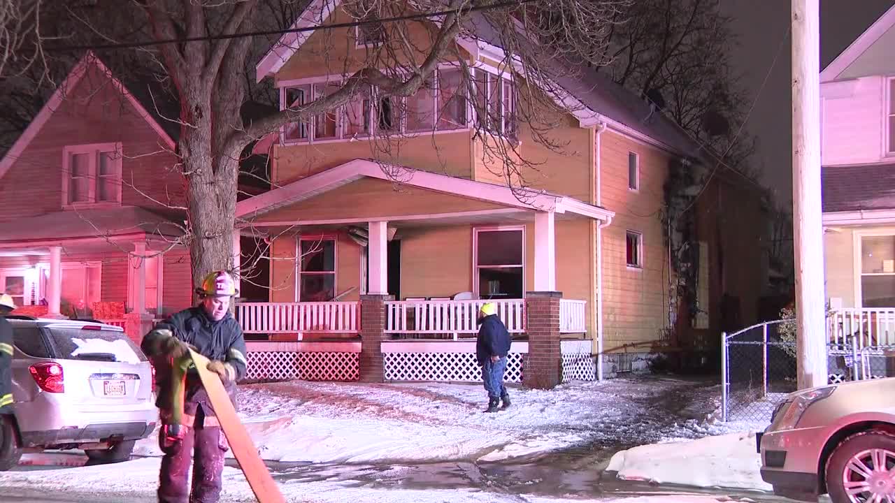 2 taken to hospital after Cleveland house fire – Fox 8 Cleveland WJW