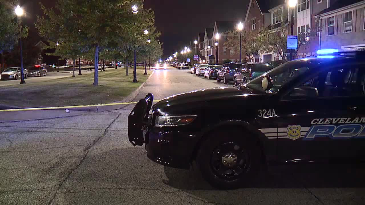 CLE park and bicycle marked as crime scene – Fox 8 Cleveland WJW