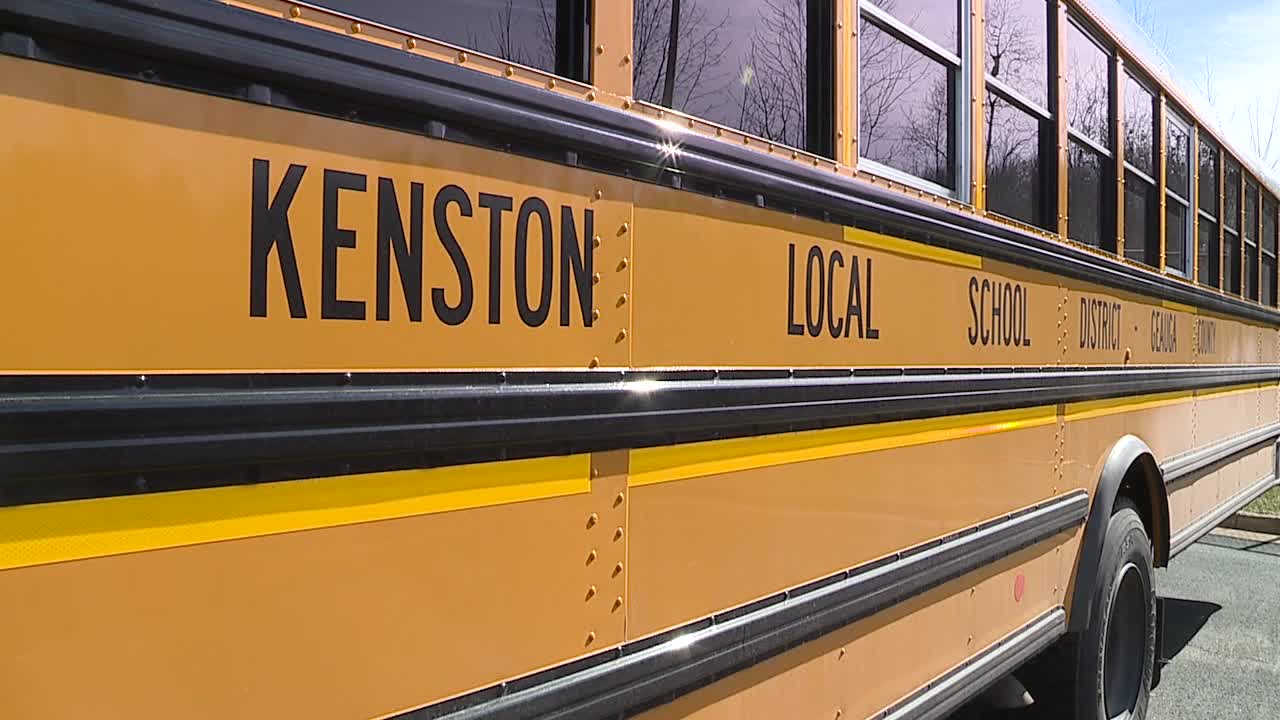 Kenston Schools trying new way to deal with bus driver shortage – Fox 8 ...