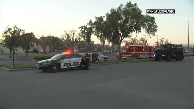 Man dead, woman injured in ‘targeted’ shooting at Florida mall (Credit ...